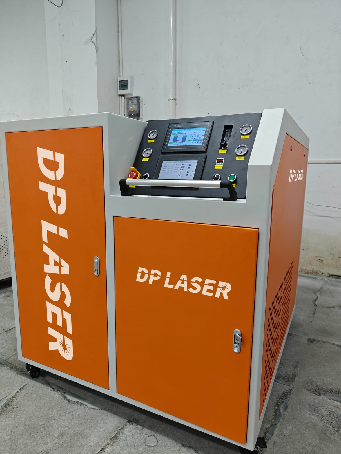 DP 레이저 3000W 9-in-1 휴대용 광섬유 레이 - Handheld Laser Welding Machine 리뷰 및 가격